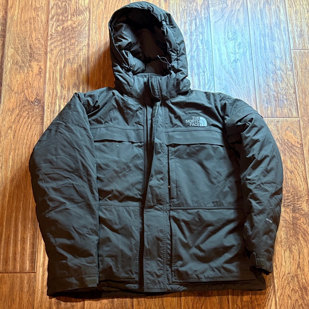 The North Face Men's XXL Dark green Hooded Puffer Jacket